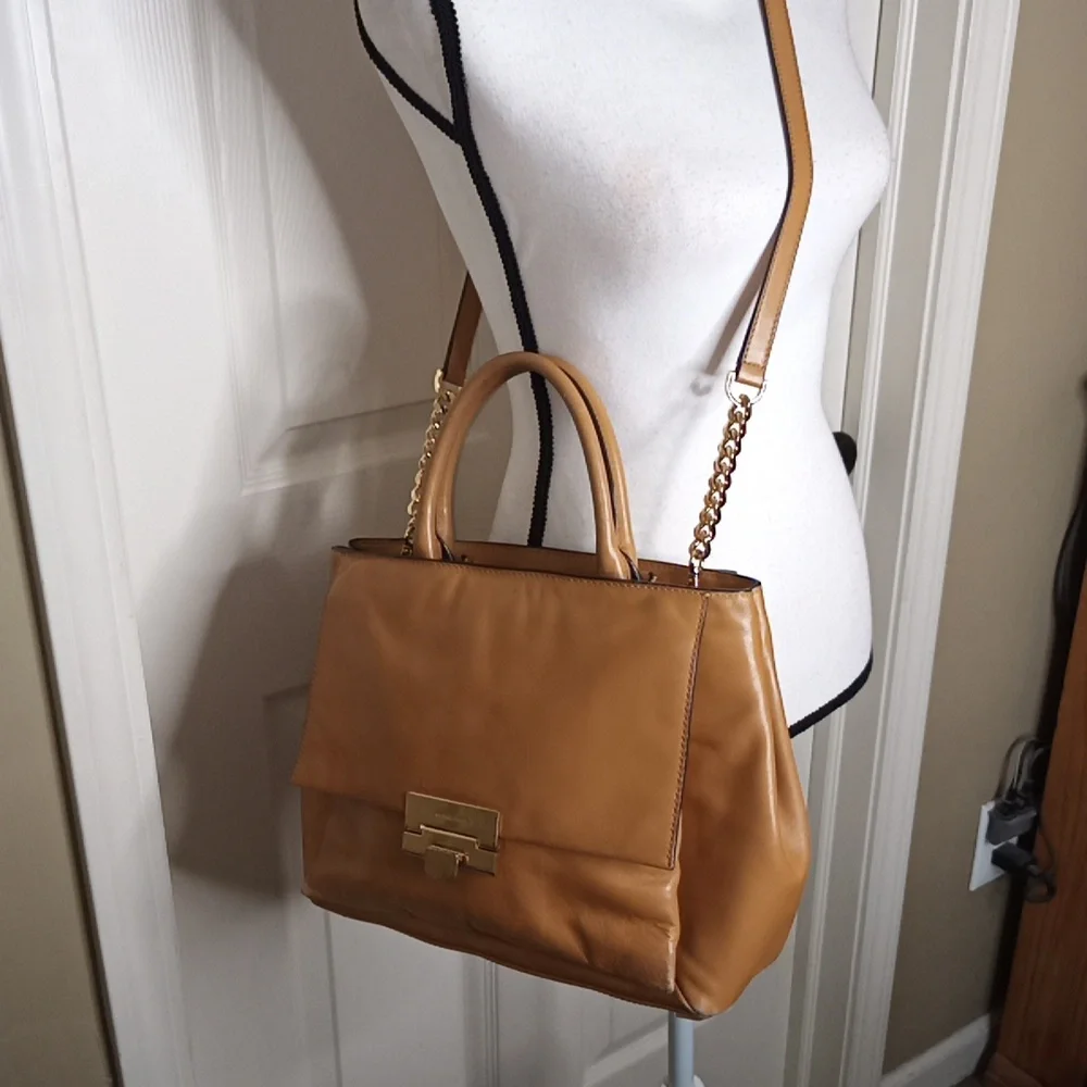 Michael Kors Carmel Tan leather Satchel Shoulder Crossbody Bag Multi-Pocket